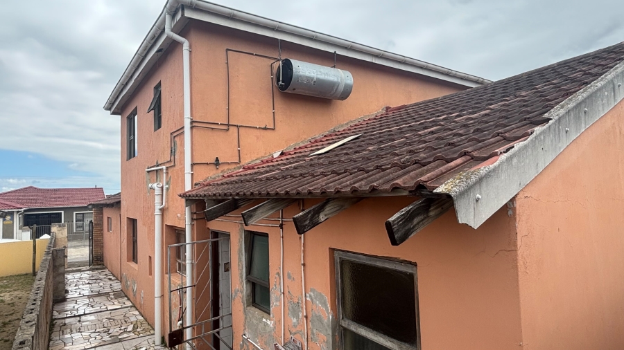 5 Bedroom Property for Sale in Motherwell Nu 5 Eastern Cape